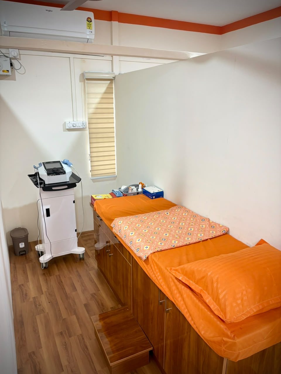 Laser Therapy equipment at Physio Hub