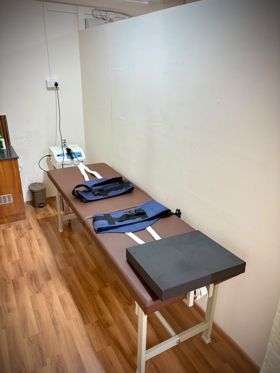 Traction Therapy equipment at Physio Hub