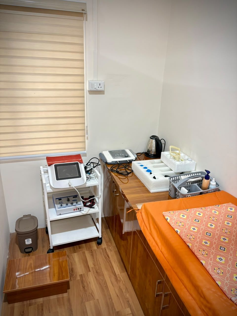 Modern treatment room at Physio Hub