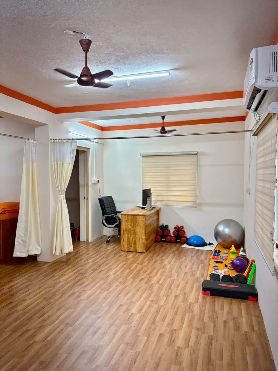 Exercise Therapy and rehabilitation equipment at Physio Hub