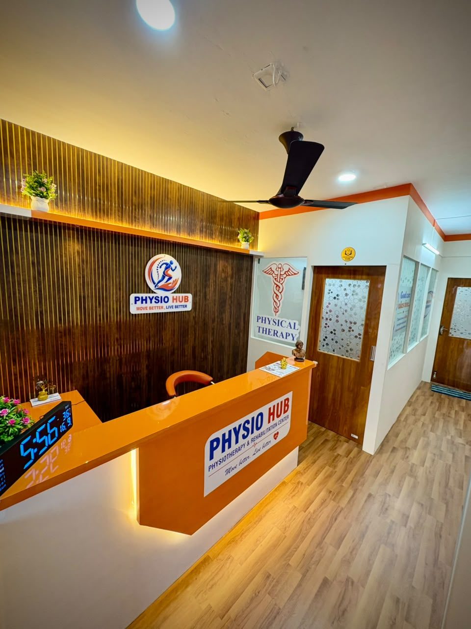 Physio Hub reception at Sivanandapuram, Coimbatore